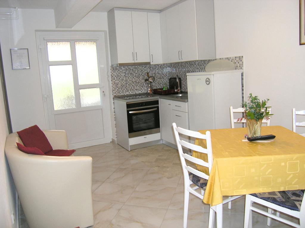Apartment Martina Кърк Екстериор снимка